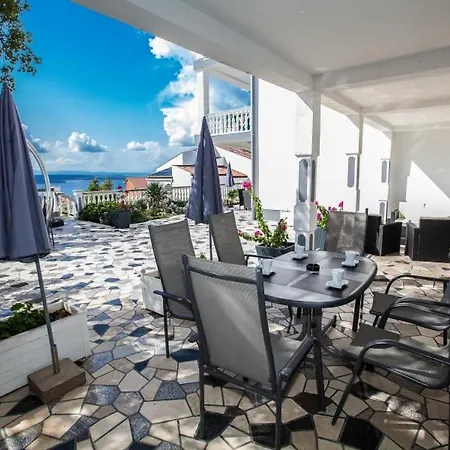 In With Sea View, Balcony, Air Conditioning, Wifi 3492-4 *