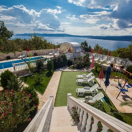 In With Sea View, Balcony, Air Conditioning, Wifi 3492-4