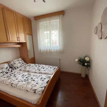 In With Sea View, Balcony, Air Conditioning, Wifi 3492-4