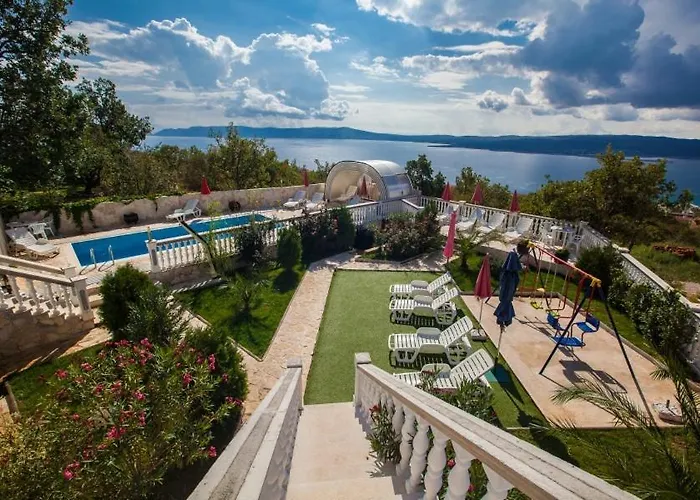 In With Sea View, Balcony, Air Conditioning, Wifi 3492-4