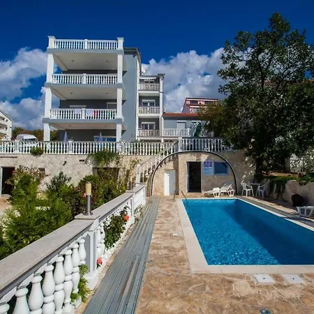 In With Sea View, Balcony, Air Conditioning, Wifi 3492-4 *