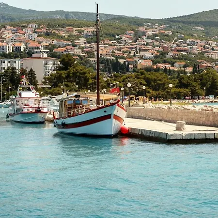 Appartamento In With Sea View, Balcony, Air Conditioning, Wifi 3492-4 Crikvenica