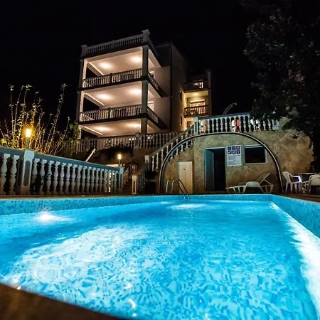 Appartamento In With Sea View, Balcony, Air Conditioning, Wifi 3492-4 *