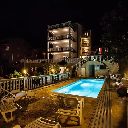 In With Sea View, Balcony, Air Conditioning, Wifi 3492-4 *